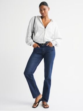 NWT Abercrombie Curve Love 90s Jeans